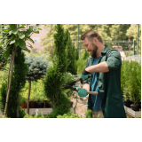 manutenção em jardim contratar Pindamonhangaba