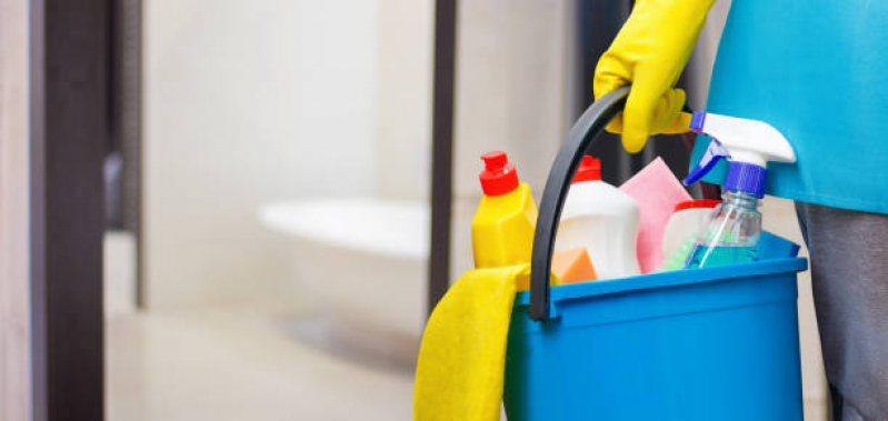 Limpeza de Prédio Comercial Valor Parelheiros - Limpeza Terceirizada Condomínio