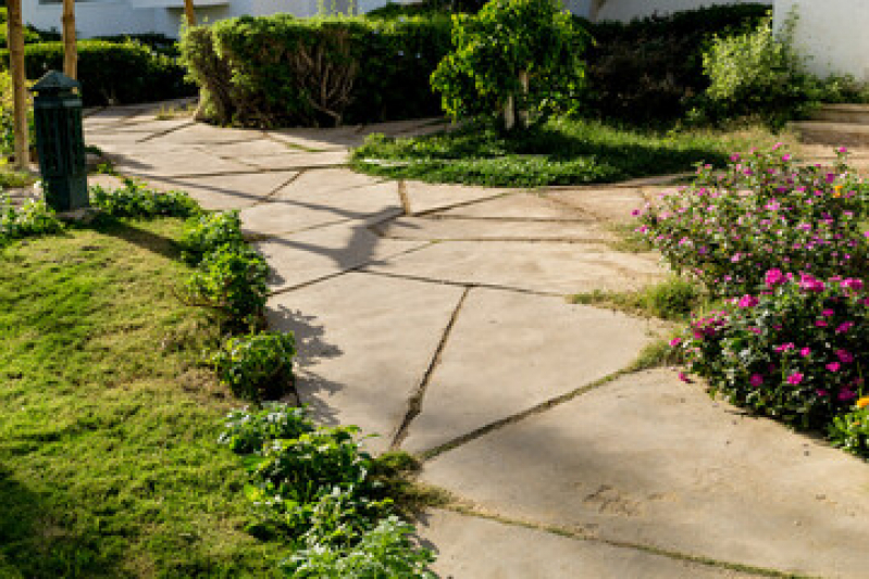 Preço de Serviço de Jardinagem Jardim Guanabara - Serviço de Manutenção em Jardim